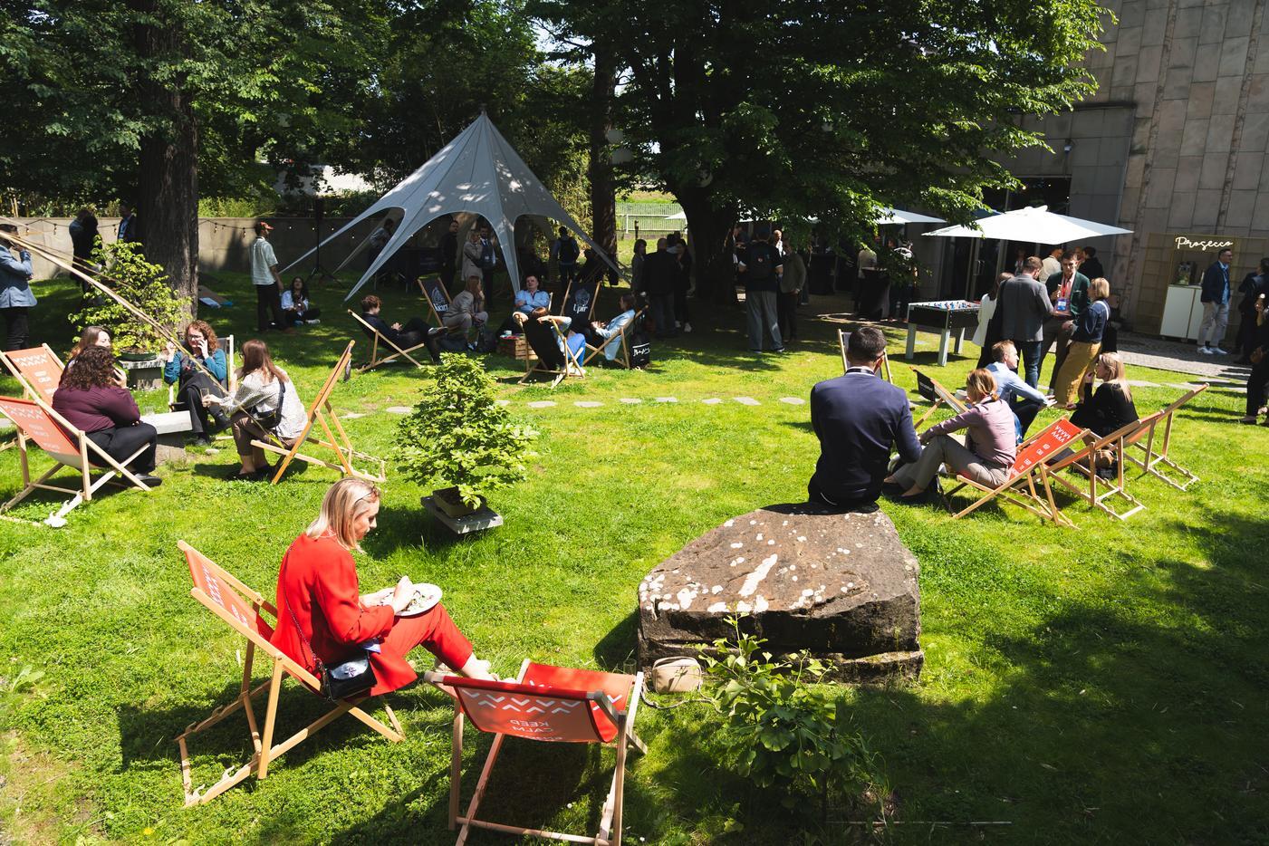 Ailleron Innovation Forum  2025 and chill in Manggha garden-1