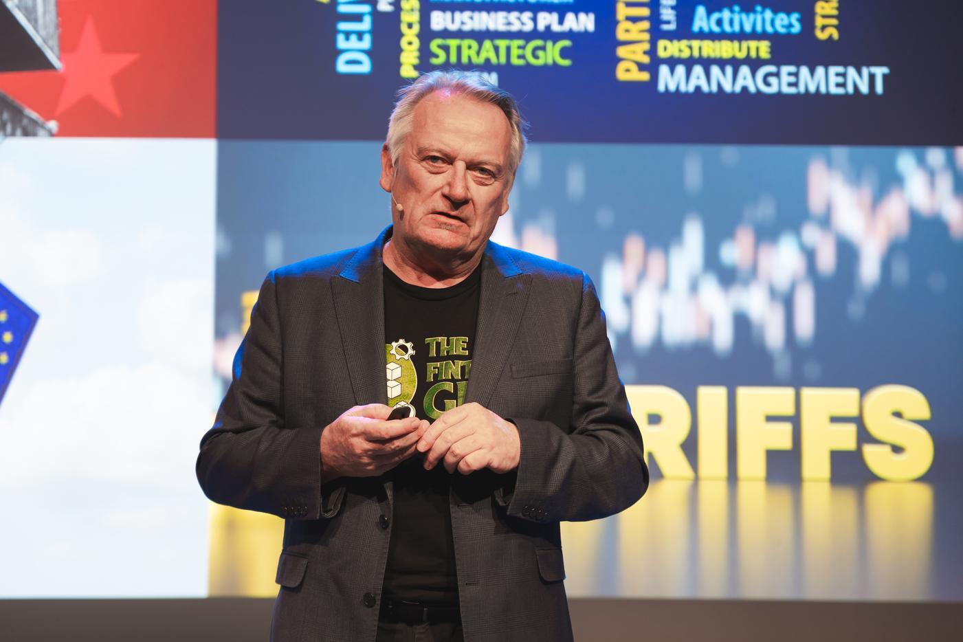 Final Keynote and Special Guest - Chris Skinner during Ailleron Innovation Forum 2025