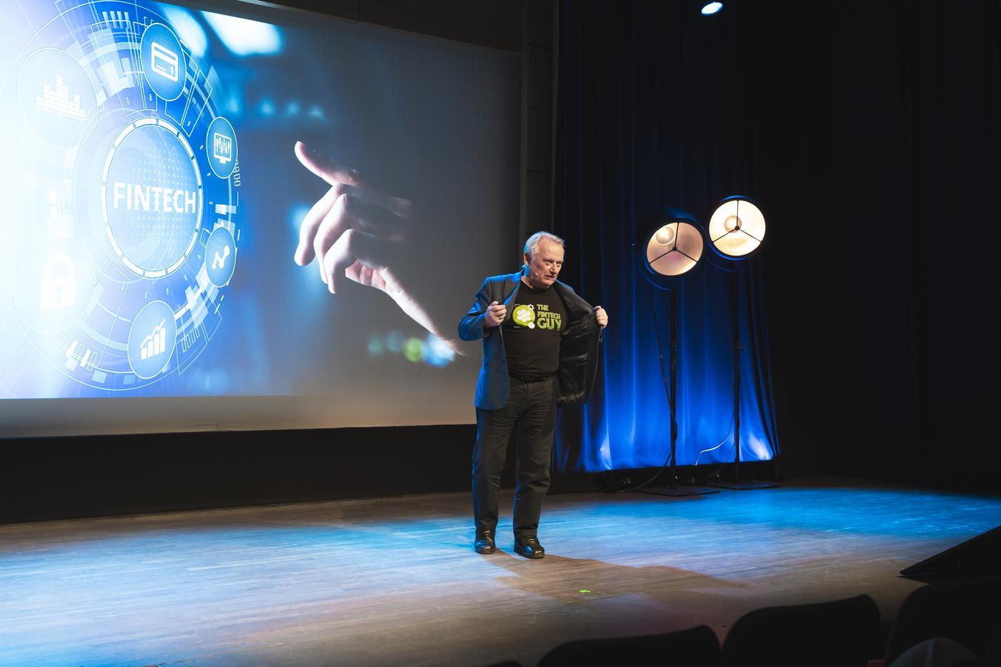 The FinTEch Guy - Chris Skinner during AIF25-1